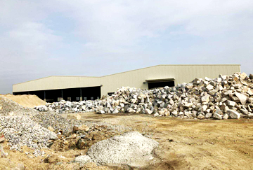 福建時產350-400噸花崗巖破碎制砂生產線